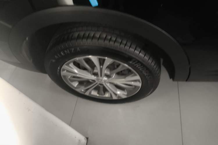 Used Buick Envision 2023 Encore Plus 652T Five-Seat Luxury Model