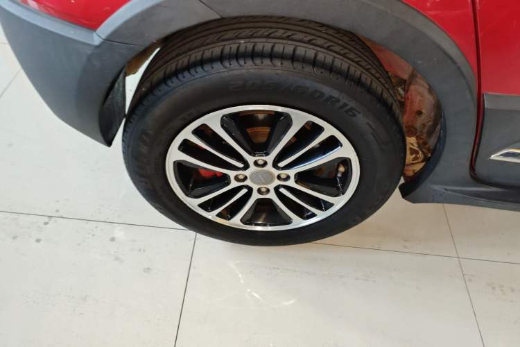 Used Haval H1 2016 Blue Label 1.5L AMT Luxury Model