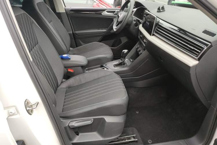 Used Volkswagen Tiguan L 2022 330TSI Automatic Two-Wheel Drive Comfort Edition