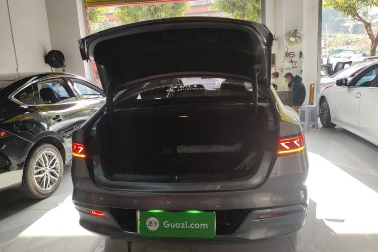 Used BYD Qin PLUS 2023 Champion Edition DM-i 120KM Leading Model
