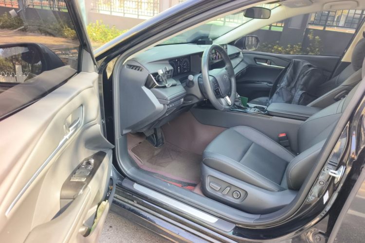 Used Toyota Camry 2024 Dual-Motor 2.0 HG Premium Edition