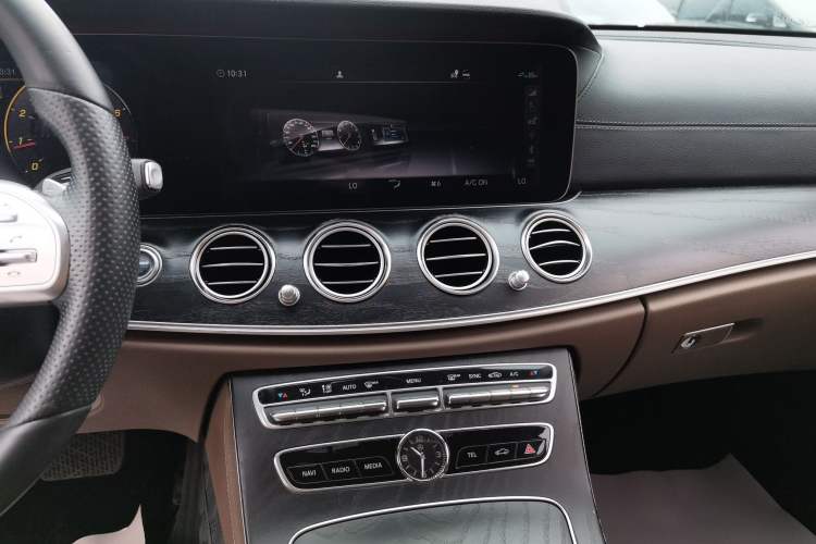 Used Mercedes-Benz E-Class 2019 E 200 L Sport Edition
