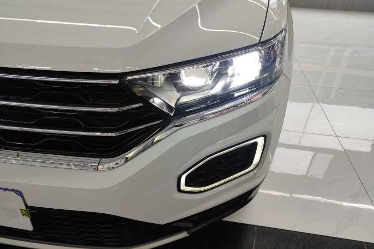 Used Volkswagen T-ROC 2020 280TSI DSG Two-Wheel Drive Comfort Version
