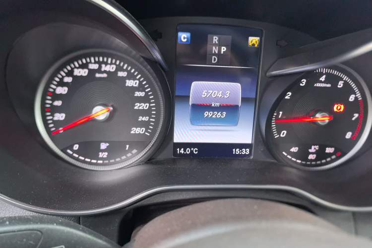 Used Mercedes-Benz GLC 2016 GLC 300 4MATIC Dynamic Model
