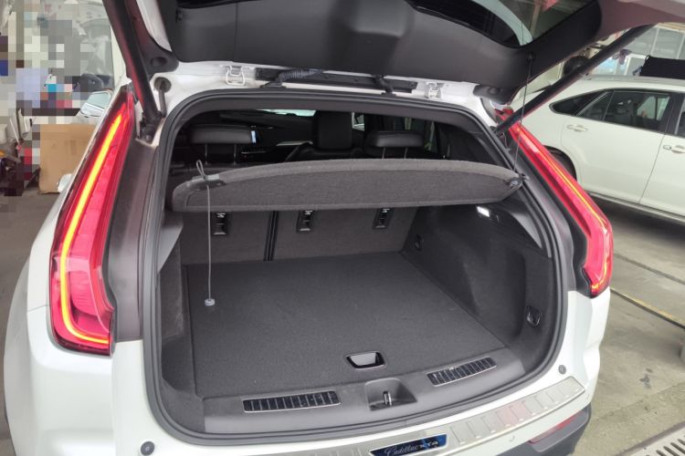 Used Cadillac XT4 2018 28T Two-Wheel Drive Leading Version
