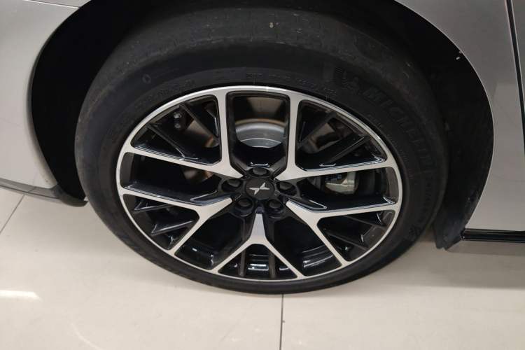 Used XPeng P7 2023 P7i 610 Max Performance Edition
