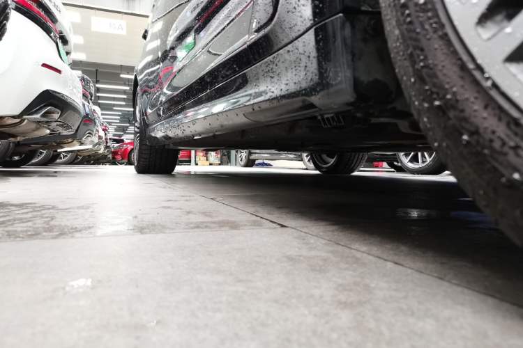 Used BMW 5 Series 2018 Restyled 530Li Leading Edition M Sport Package
