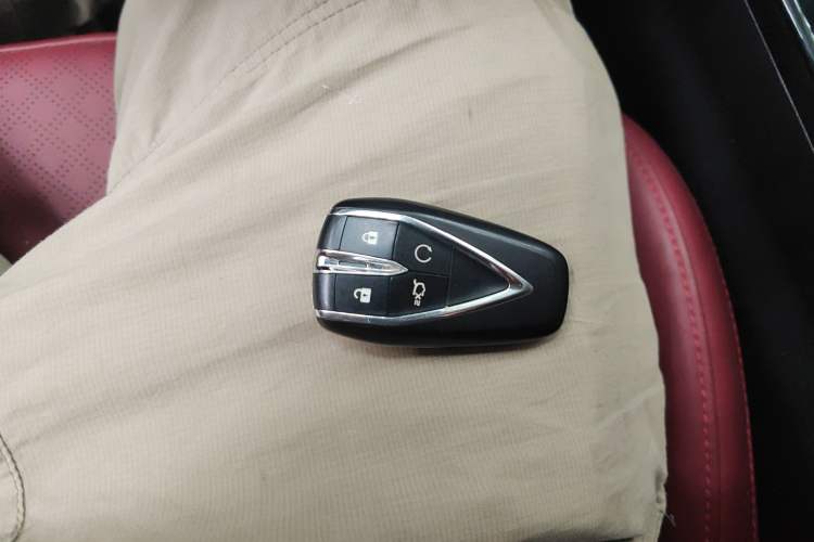 Used Changan Eado 2021 PLUS Blue Whale NE 1.4T GDI DCT Flagship Model
