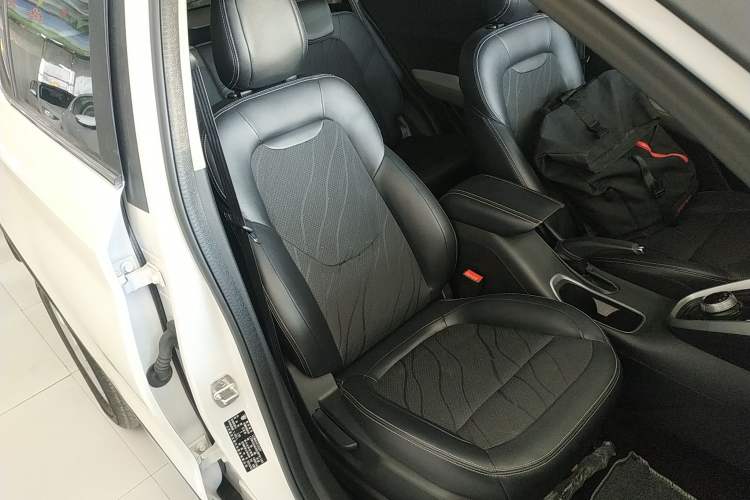 Used Baojun 510 2017 1.5L Automatic Fashion Model