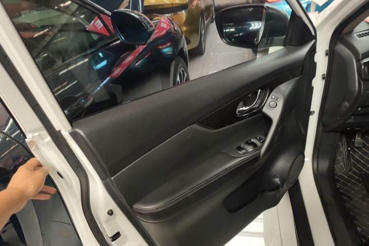 Used Nissan X-Trail 2017 2.0L CVT Comfort Edition 2WD
