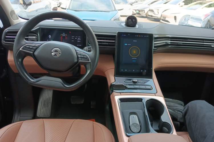 Used Nio ES8 2018 355 km Base Version 6-Seater Edition
