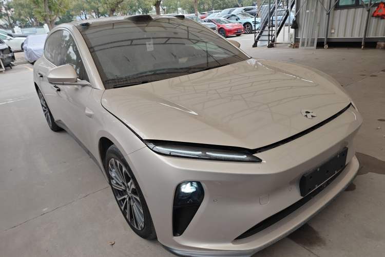 Used Nio ET5T 2023 75 kWh Touring