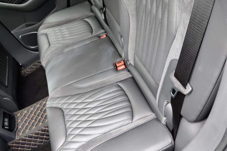 Used Hongqi HS5 2023 2.0T Qixiang Pro Edition
