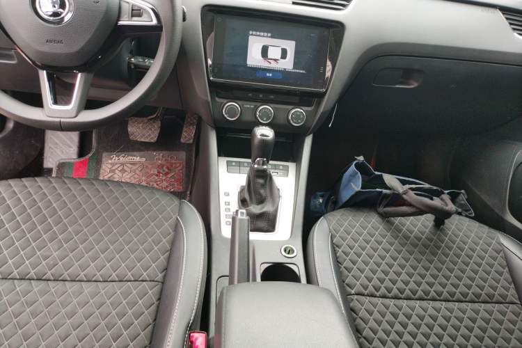 Used Skoda Octavia 2019 TSI230 DSG SmartDrive Luxury Edition China VI
