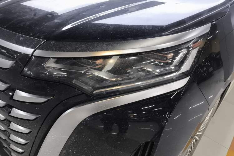 Used Denza D9 2024 DM-i 980 Four-Wheel Drive Prestige Model