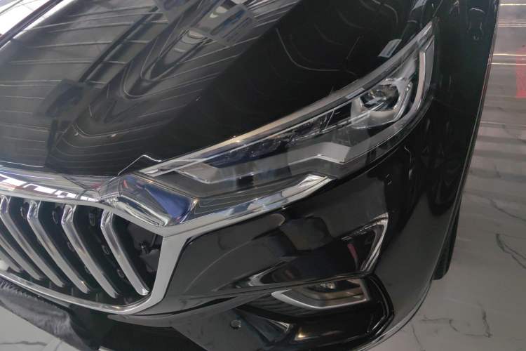 Used Hongqi HS5 2022 2.0T Smart Connect Flagship All-Wheel-Drive Version
