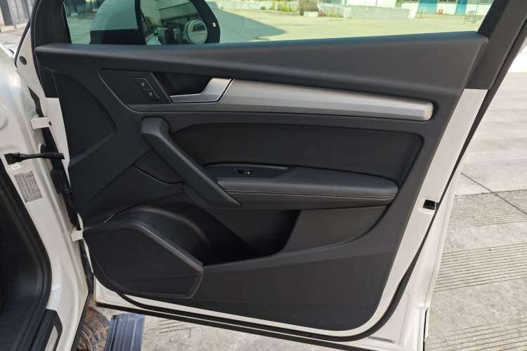 Used Audi Q5L 2022 Updated 40T Luxury Dynamic Edition
