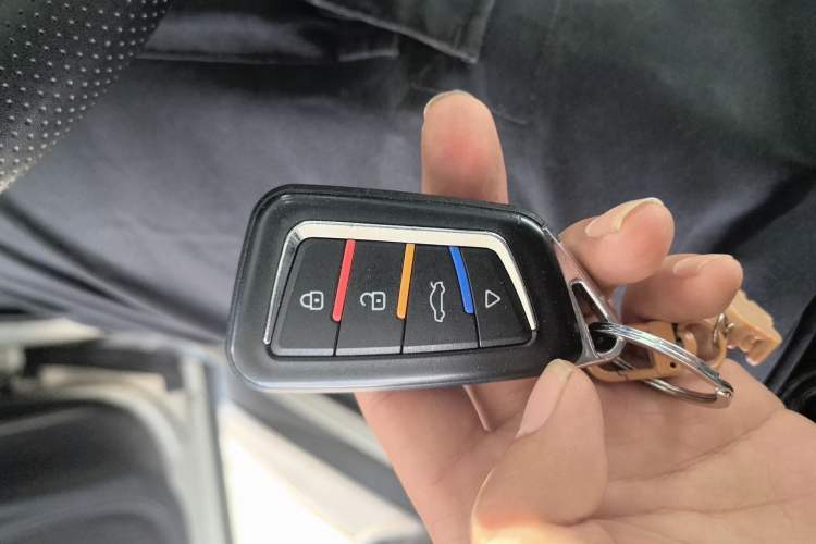 Used Buick Envision 2016 20T Two-Wheel-Drive Elite Model
