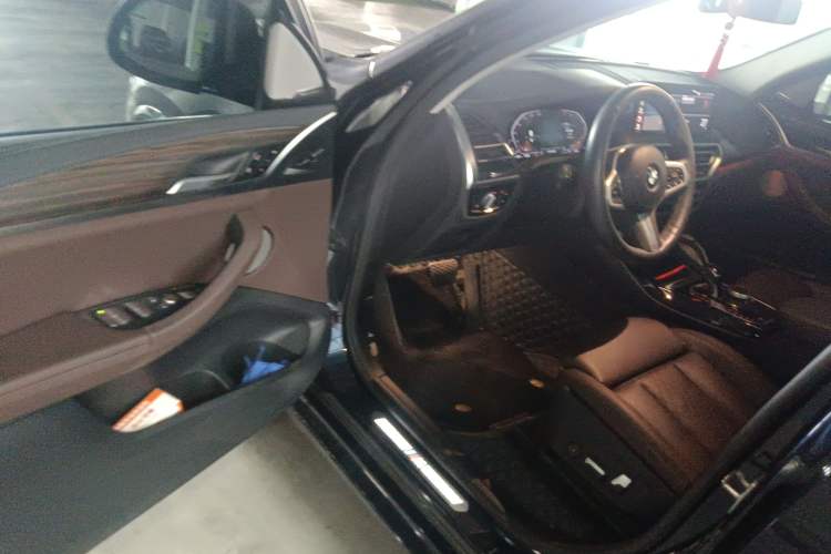 Used BMW X3 2022 xDrive30i Luxury Model M Night Sky Package
