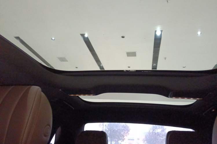 Used Mercedes-Benz E-Class 2021 Restyled E 300 L Sporty and Stylish Edition
