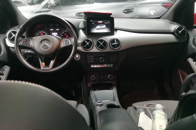 Used Mercedes-Benz B-Class 2015 B 200 Sport Edition