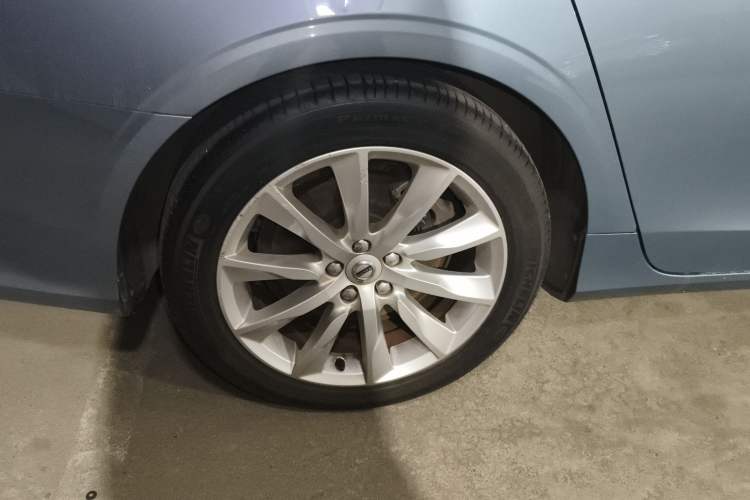 Used Volvo S90 2018 T5 Zhiyuan Edition
