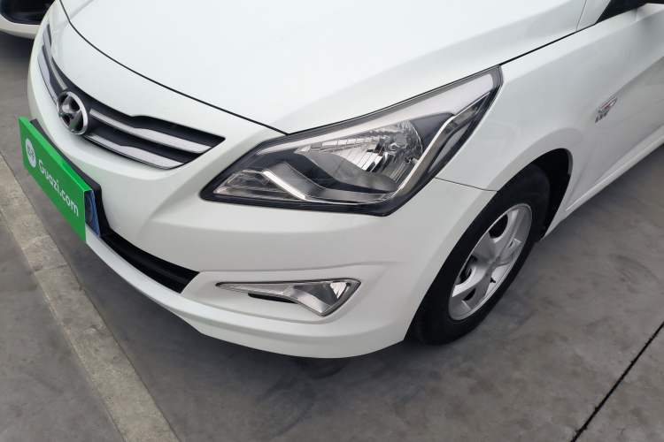 Used Hyundai Verna 2016 1.4L Manual Smart GLS Trim