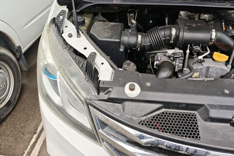 Used SAIC MAXUS G10 2018 PLUS 1.9T Manual Elite Edition Diesel
