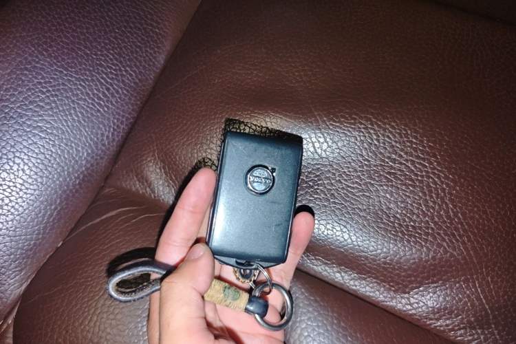 Used Volvo XC60 2019 T5 4x4 Smart Edition China V Standard