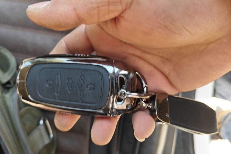 Used Geely Auto Emgrand X7 Sport 2021 1.8TD DCT Two-Wheel Drive Asian Games Edition
