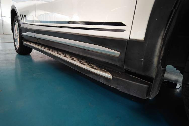 Used Soueast DX5 2019 1.5T CVT Luxury Model