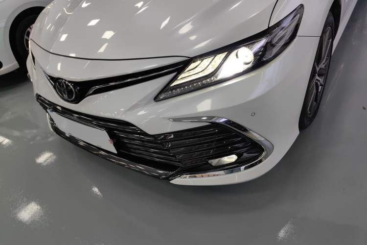 Used Toyota Camry 2021 2.5G Luxury Edition
