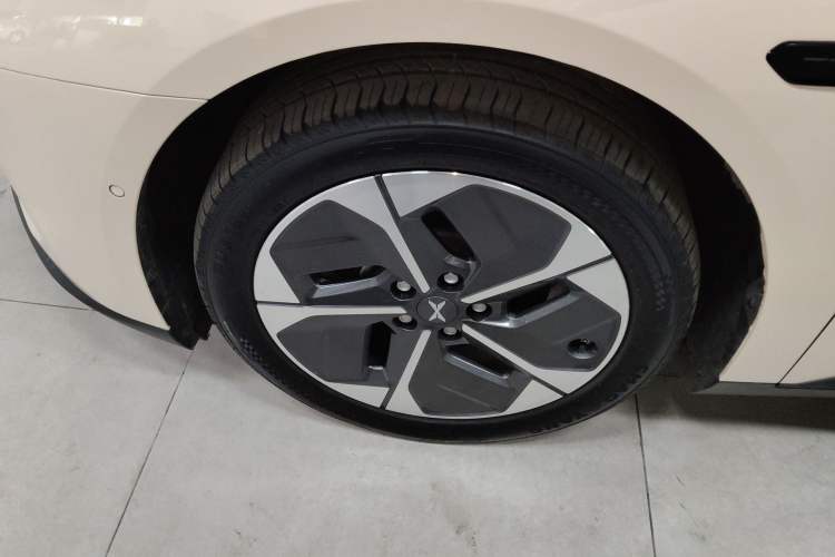 Used XPeng MONA M03 2024 620 with Ultra-Long Range
