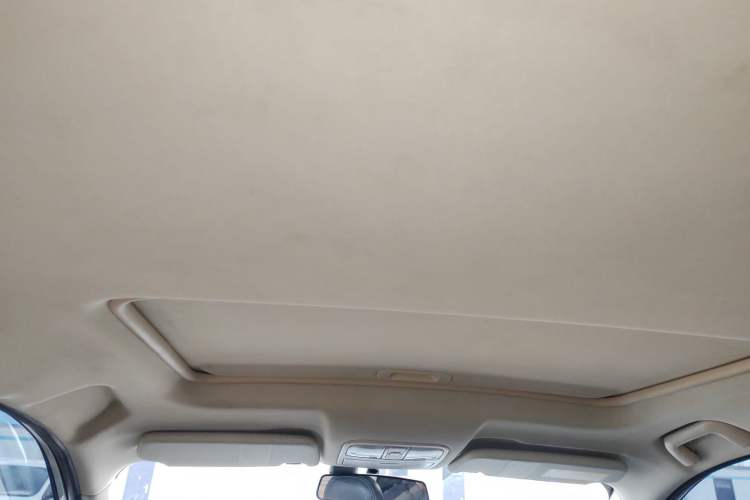 Used Dongfeng Fengon 580 2017 Revised Version 1.5T CVT Luxury Edition
