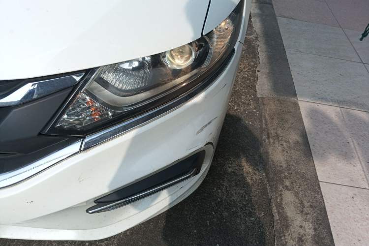 Used Honda Jade 2017 1.8L automatic Comfort version 5 seats
