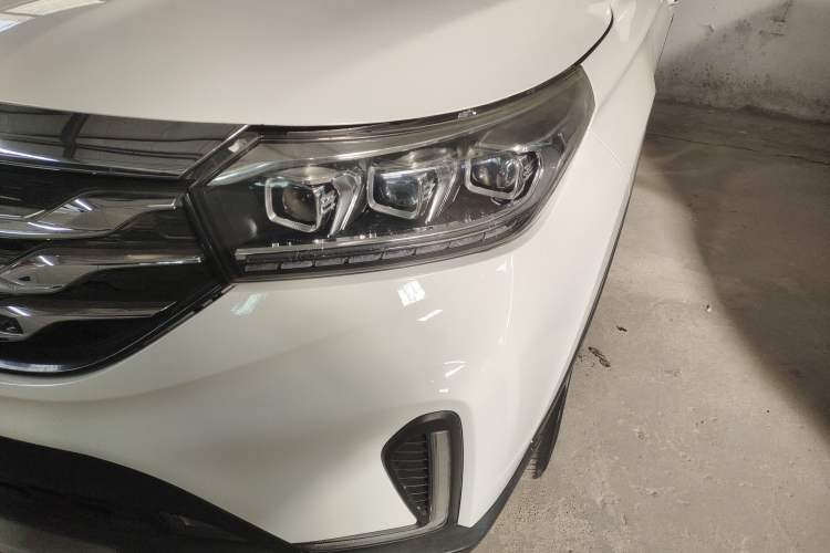 Used GAC Trumpchi GS4 2018 235T Automatic Two-Wheel Drive Luxury Smart Connectivity Millionth Anniversary Edition