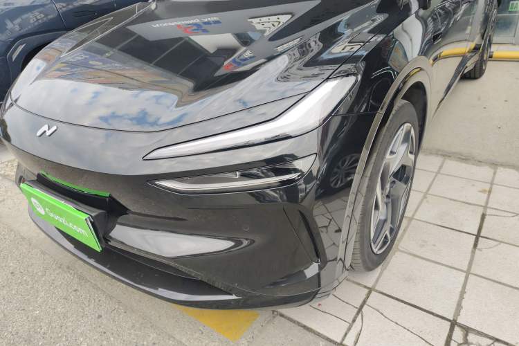 Used ONVO L60 2024 60 kWh All-Wheel Drive
