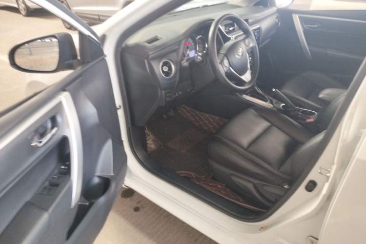 Used Toyota Levin 2017 Revised 185T CVT Elite Edition China V Standard