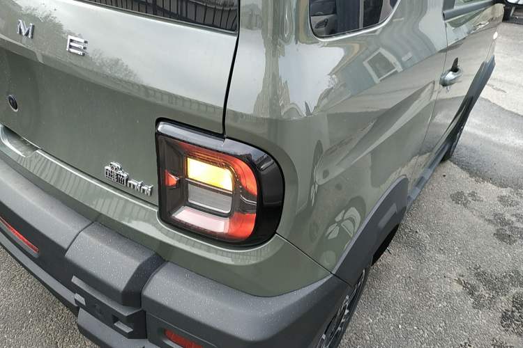 Used  Panda 2025 210km Panda Rider
