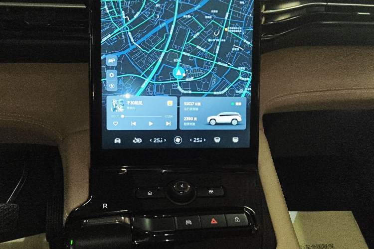 Used Nio ES8 2018 355 km Base Version 6-Seater Edition
