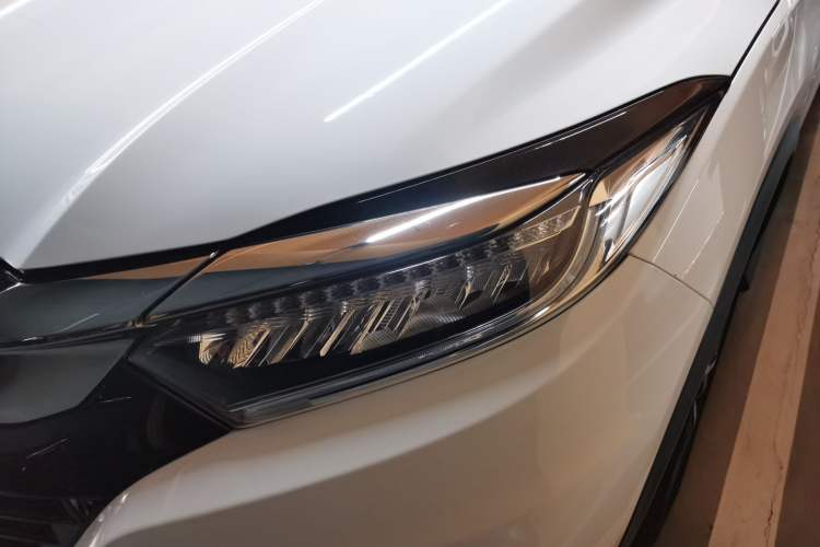 Used Honda Vezel 2019 1.5L CVT Luxury Model China VI
