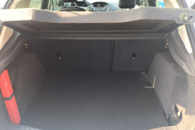 Used Ford Focus 2015 Hatchback 1.6L Automatic Fashion Edition