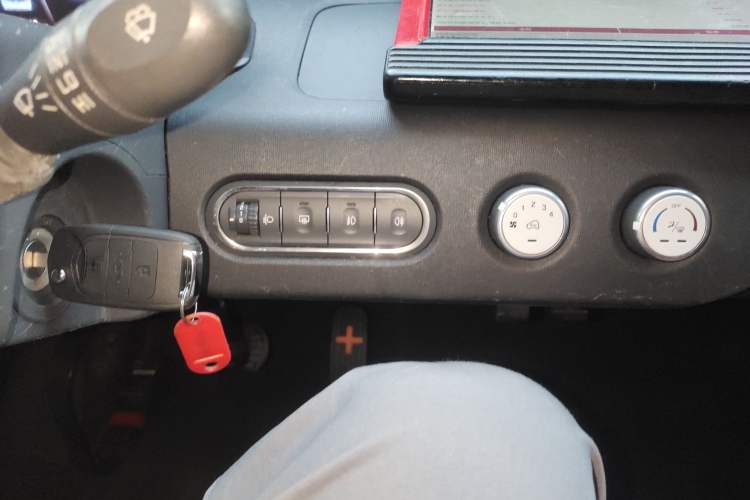 Used Baojun E100 2019 250KM Smart Drive Edition
