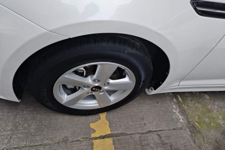 Used Kia K5 2015 2.0L Automatic GL
