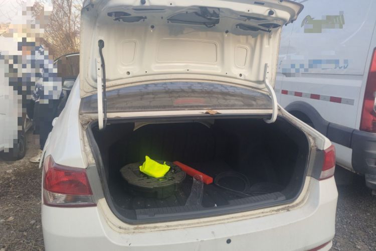 Used  300E 2017 Standard Model