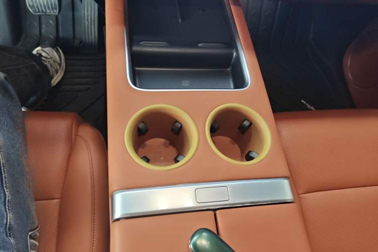 Used Li Auto L9 2022 Max model
