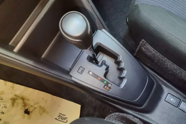 Used Toyota YARiS L 2016 Revised 1.5E CVT Charming Edition
