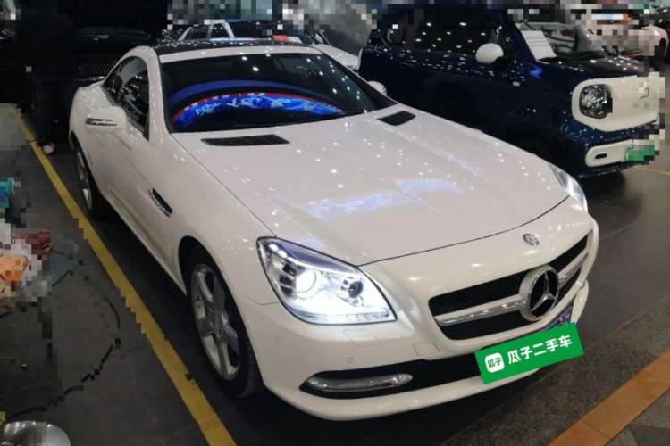 Used Mercedes-Benz SLK-Class 2011 SLK 200 Fashion Model