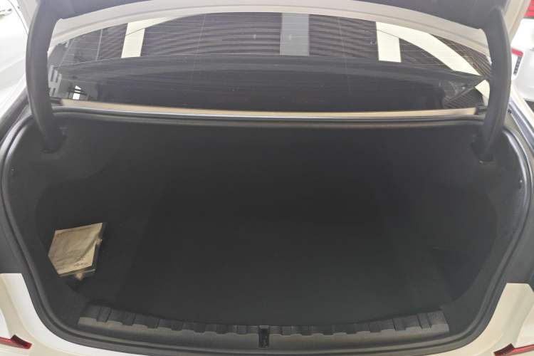 Used BMW 3 Series 2021 Second Facelift 325i M Sport Package
