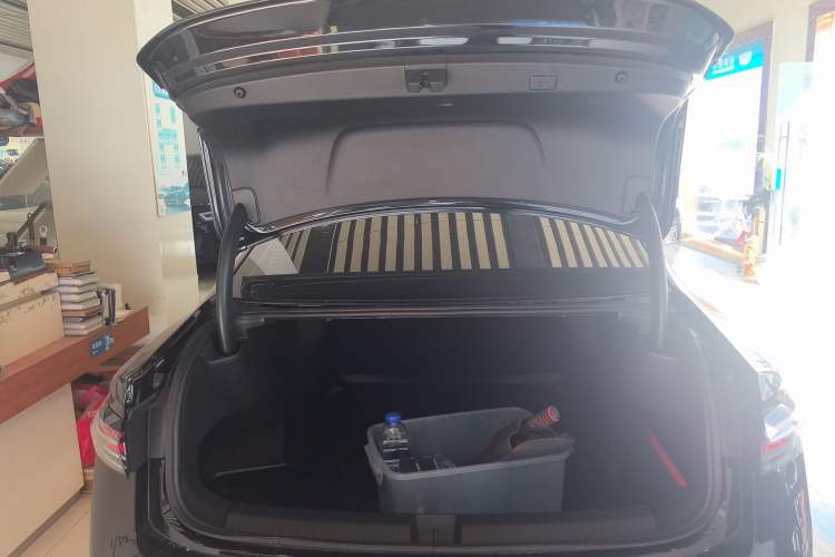 Used Volkswagen Passat 2025 Pro 380TSI Starry Dragon Edition
